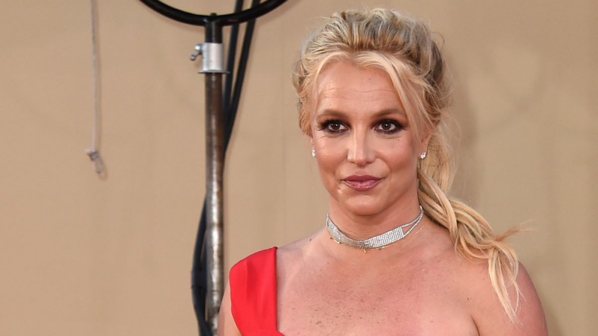 Britney Spears schockt ihre Fans mit blauen Flecken in neuem Instagram-Video. (Foto)