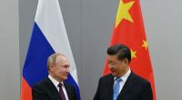 Chinesische Hacker sollen russische Rüstungsunternehmen gehackt haben.