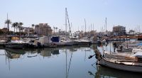 In einem Hafenbecken von Palma de Mallorca trieb eine Frauenleiche. (Symbolfoto)