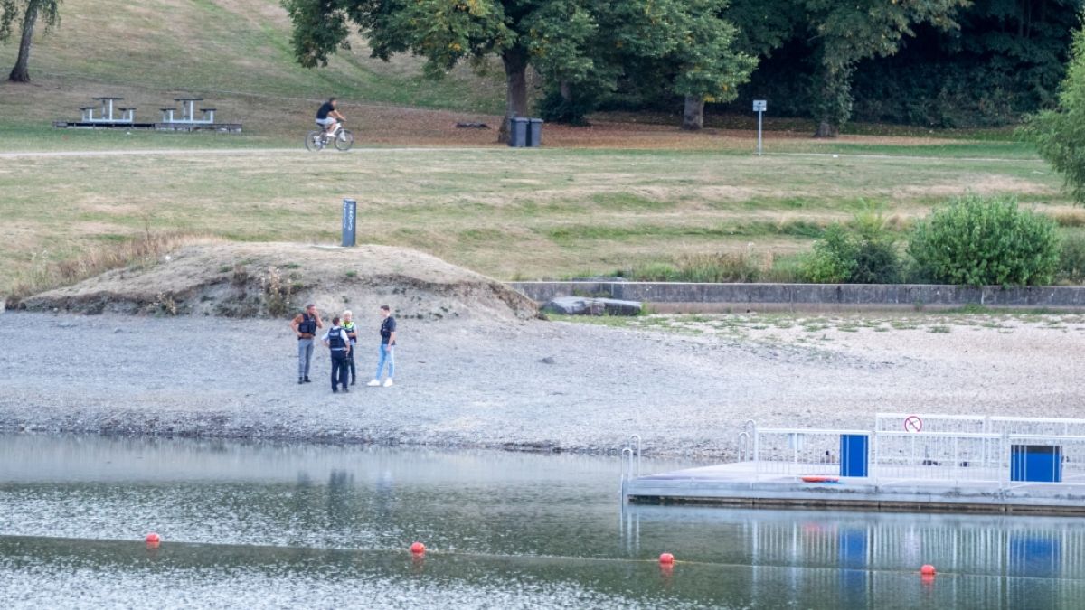 Nach einem Badeunfall in einem Naturfreibad bei Aachen sind zwei Kinder gestorben. (Foto)
