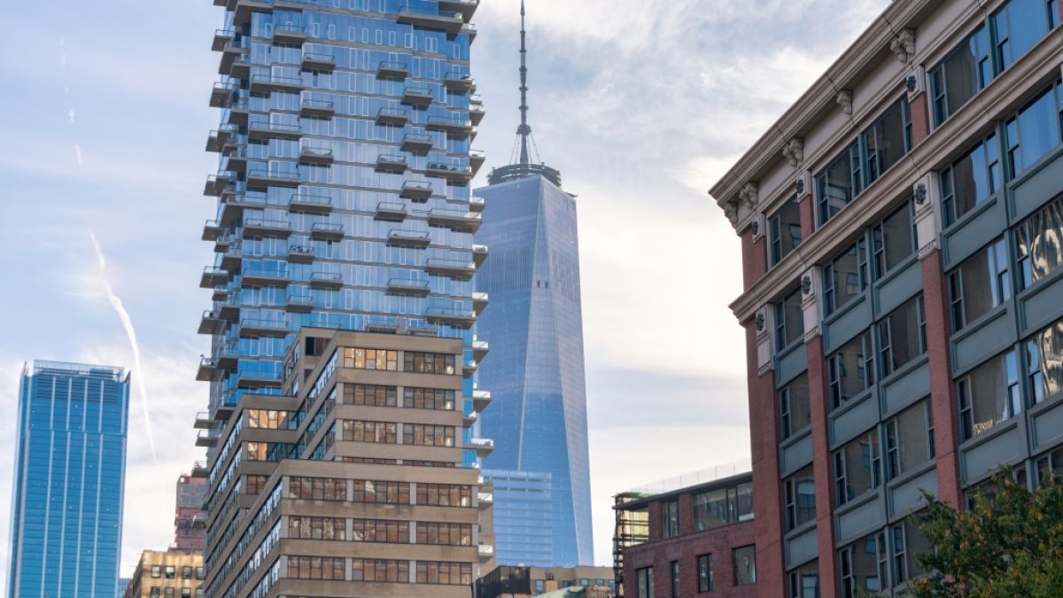 Ein Sturz aus dem 18. Stock des auch als "Jenga-Tower" bekannten Tribeca-Towers in Manhattan kostete den US-Manager Gustavo Arnal das Leben. (Foto)