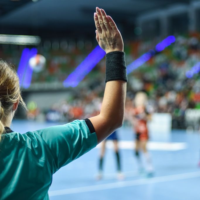 Altona 93 gewinnt auswärts