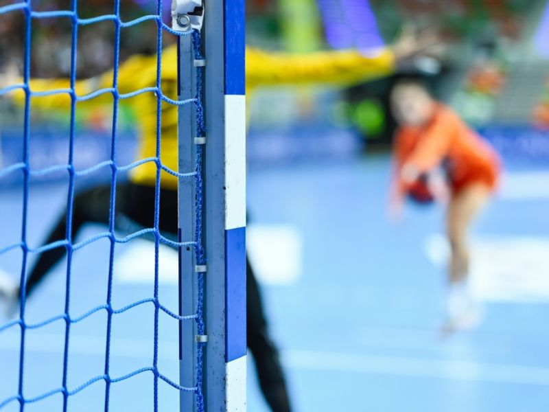 TV Überlingen - TSV Dettingen-Wallhausen (Handball): Rote Karte für Sarah Ulrich, TV Überlingen