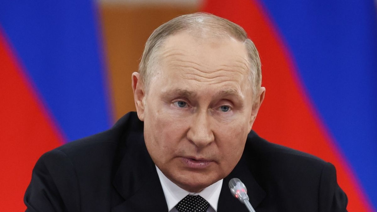 Wladimir Putin hat Berichten zufolge seine Tourismusrats-Sitzung verschlafen. (Foto)