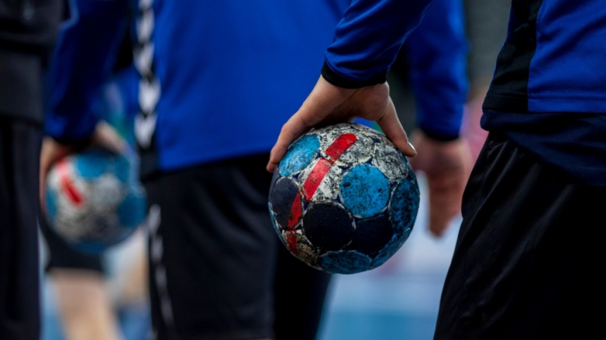 Lokale und &uuml;berregionale Handball-Spielberichte lesen Sie auf news.de. (Foto)