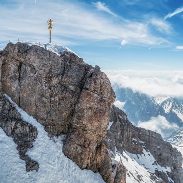 20 bis 30 Meter tief gefallen! Deutscher Bergsteiger (62) stürzt in den Tod