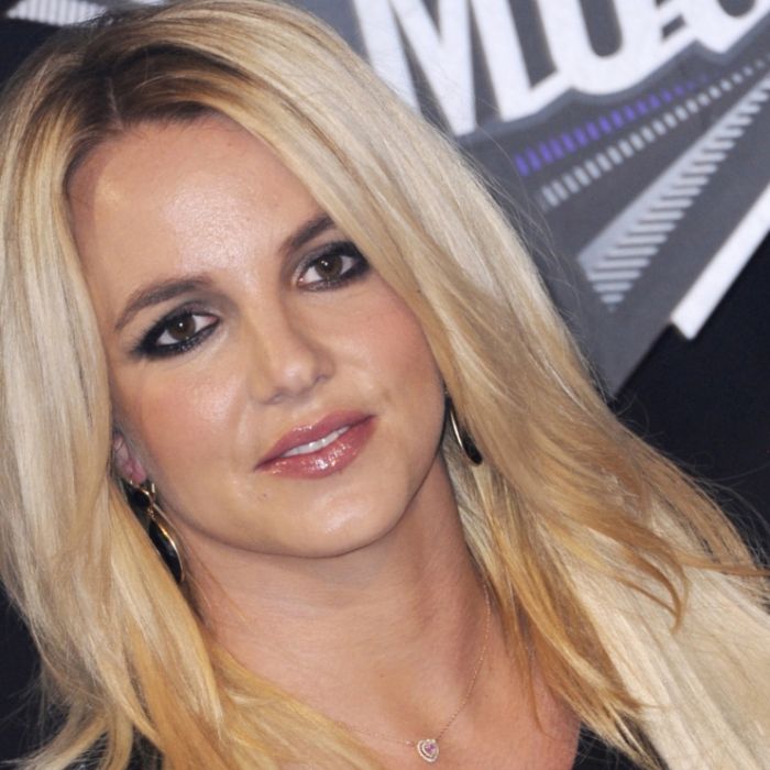 Britney Spears zeigt sich oben ohne im Netz.