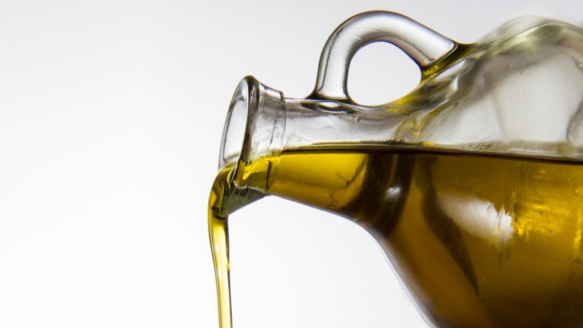 Die Stiftung Warentest hat erneut Olivenöl unter die Lupe genommen. (Foto)
