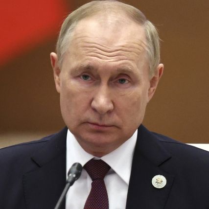 Kreml-Boss droht mit Atomschlag, weil er nicht zur Queen-Beerdigung durfte