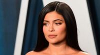 Kylie Jenner zeigt ihre Brüste in Nahaufnahme.