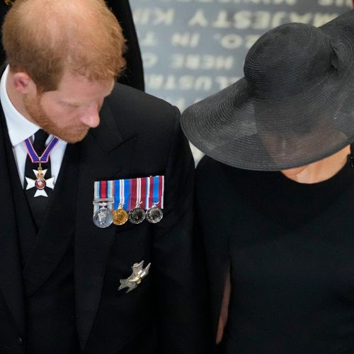 Prinz Harry und Herzogin Meghan wurden öffentlich degradiert.