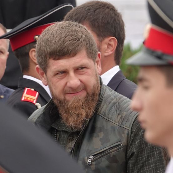 Tschetschenen-Führer fordert Atomkrieg! Kreml-Boss befördert seinen Bluthund