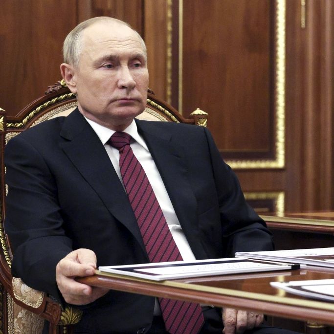 Atom-Schlag befürchtet! Wie wird Putin auf das Krim-Desaster reagieren?