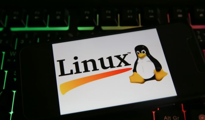 Für Linux liegt ein IT-Sicherheitshinweis vor (Symbolbild).
