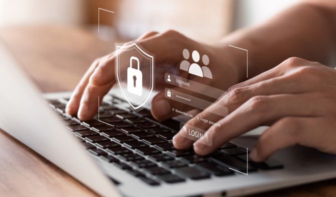 Aktuelle IT-Sicherheitshinweise auf news.de (Symbolbild).