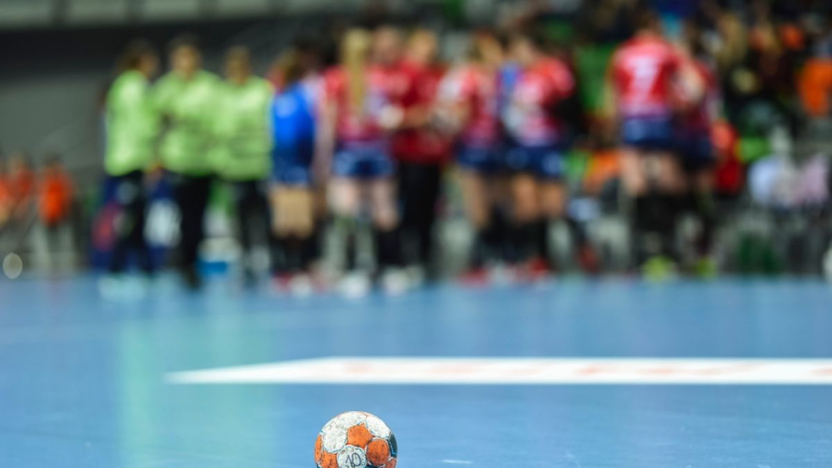 #Französische Republik – Montenegro wohnhaft bei Handball-EM welcher Frauen 2022: Französische Republik gewinnt gegen Montenegro! Spielbericht und jedweder Torschützinnen uff zusammenführen Blick