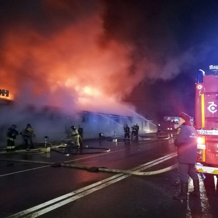 Party-Nacht wird zur Feuer-Hölle! 15 Tote nach Brand in Russen-Nachtclub