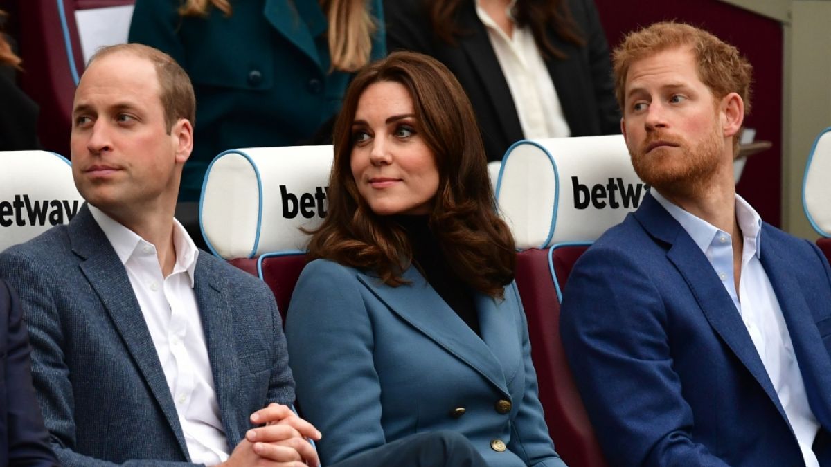 Auch Prinz William, Kate Middleton und Prinz Harry werden in den neuen Folgen von "The Crown" eine Rolle spielen. (Foto)
