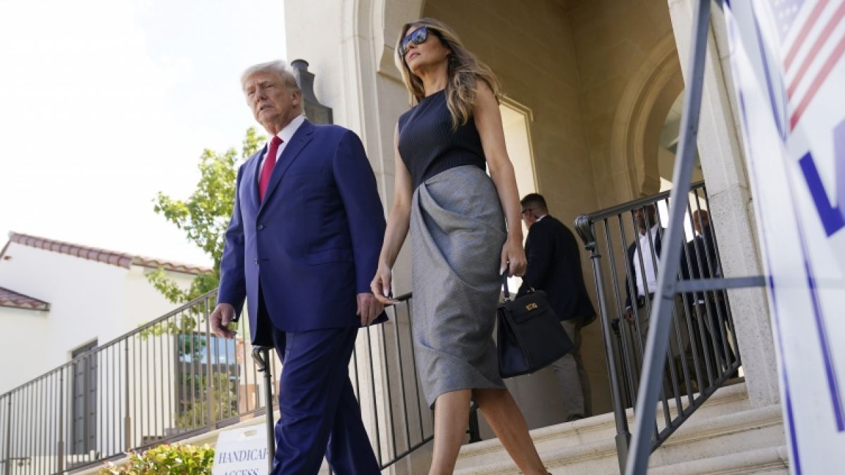 Donald Trump und Ehefrau Melania legten einen gemeinsamen Wahl-Auftritt hin. (Foto)