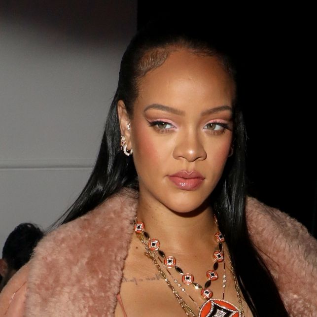 Wilde Dessous-Show! Supermodels entblößen ihre Traumkurven für Rihanna