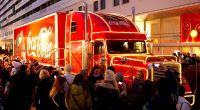 In insgesamt acht Städten machen die Coca-Cola Weihnachtstrucks in diesem Jahr Halt.