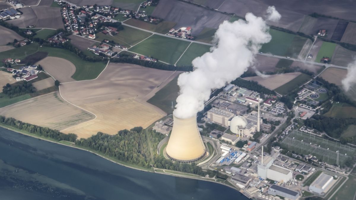 Der Bundestag hat beschlossen: Isar 2 und die zwei weiteren deutschen Atomkraftwerke bleiben bis Mitte April am Netz. (Foto)