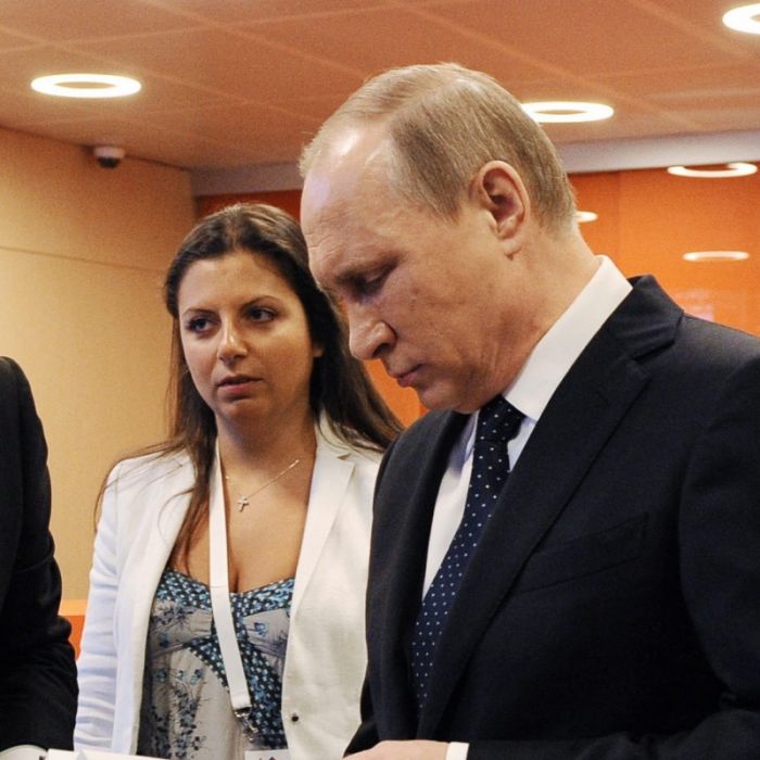 Mann von Propaganda-Chefin sicher! Putin will Nato mit Cherson-Rückzug in Falle locken