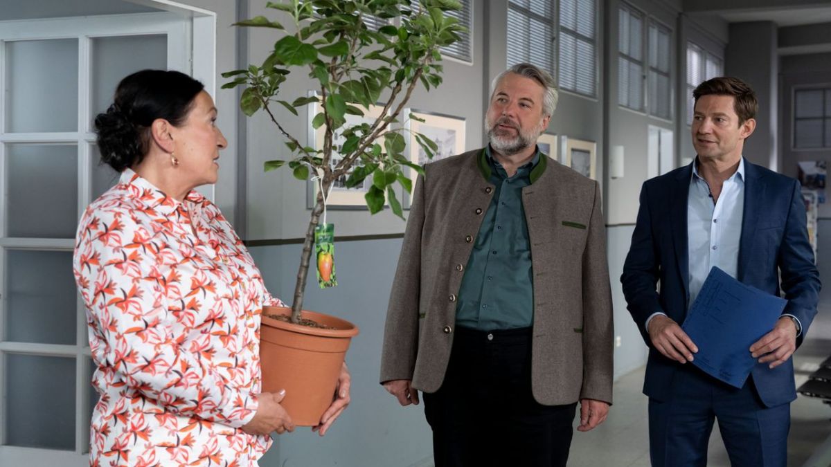 "Die Rosenheim-Cops" am Dienstag bei ZDF verpasst?: Wiederholung online ...