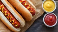 Vorsicht, nicht essen! Aktuell werden beliebte Hotdog-Würstchen wegen akuter Gesundheitsgefahren zurückgerufen (Symbolfoto).