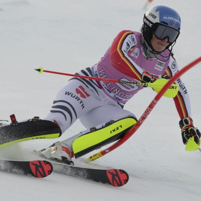Skifahrerinnen Holdener und Larsson teilen sich Platz 1 in Killington