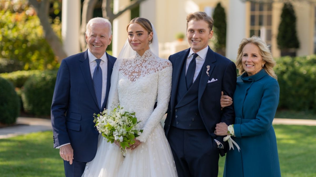 Joe Bidens Enkelin Naomi Biden hat im Weißen Haus geheiratet. (Foto)