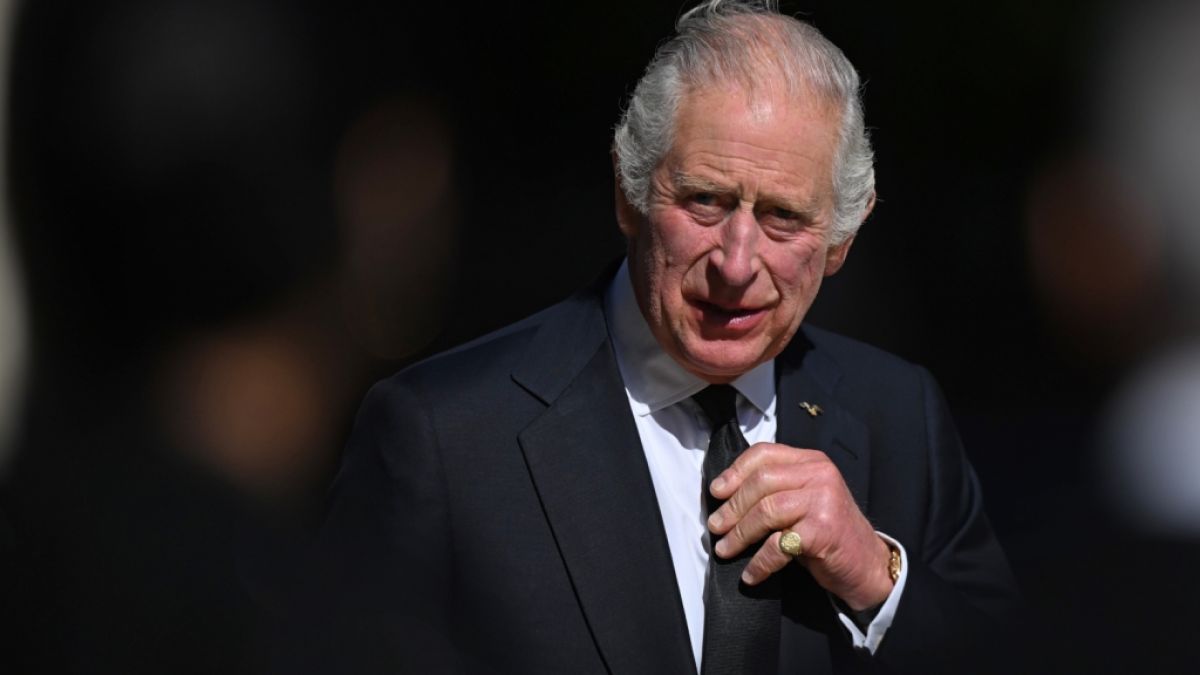 König Charles III. hat die Faxen dicke: Der britische Monarch will sich künftig nicht mehr von Schattengestalten aus dem Königshaus vertreten lassen. (Foto)