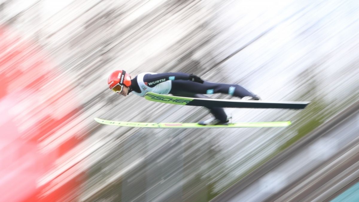 Die Weltcup-Wettbewerbe der Skisprung-Damen verlangen den Skispringerinnen in der Saison 2022/23 alles ab. (Foto)