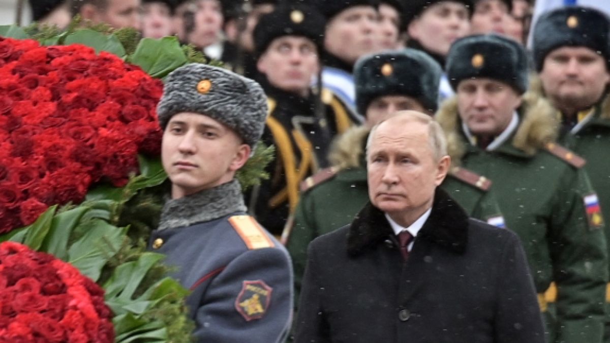 Wladimir Putins neue Ukraine-Taktik soll Tausende Russen das Leben kosten. (Foto)