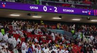 20.11.2022: Gastgeber Katar verliert das WM-Auftaktspiel gegen Ecuador mit 0:2. Viele Zuschauer verließen das Stadion vorzeitig.