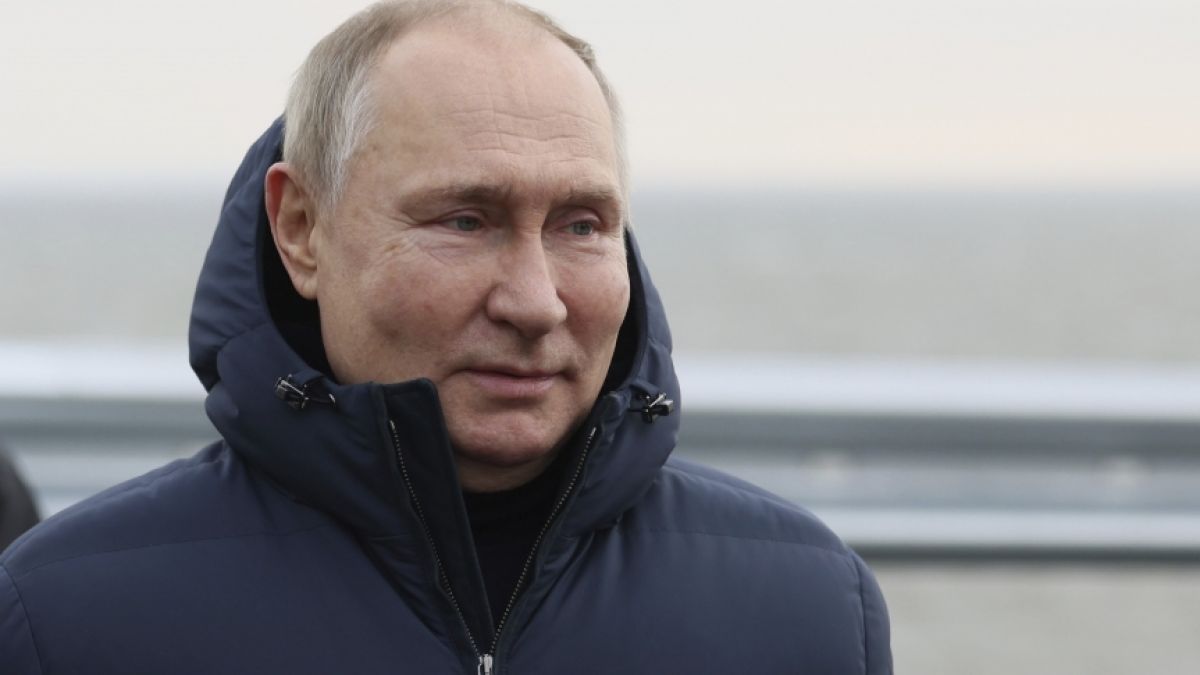 Ein neues Video hat die Frage nach dem Gesundheitszustand von Wladimir Putin befeuert. (Foto)
