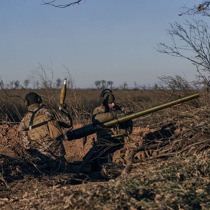 Holz-Sauna im Schützengraben! Ukrainer überraschen auf dem Schlachtfeld
