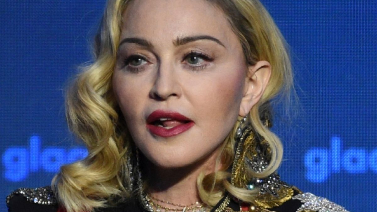 Auch im Jahr 2022 zeigte sich Madonna von ihrer peinlichen Seite. (Foto)