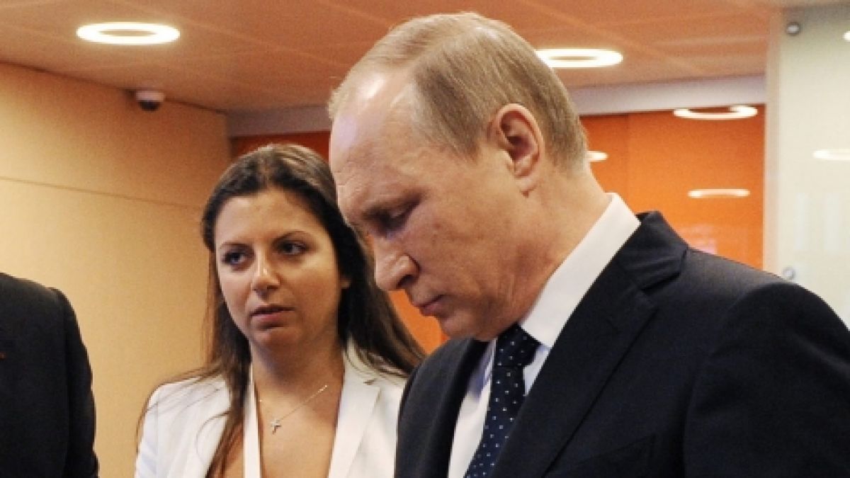 Auf Margarita Simonyan kann sich Wladimir Putin verlassen: Die "Russia Today"-Chefin gehört zu den lautesten Propaganda-Schleudern Russlands und ist dem Kreml-Despoten unterwürfig ergeben. (Foto)