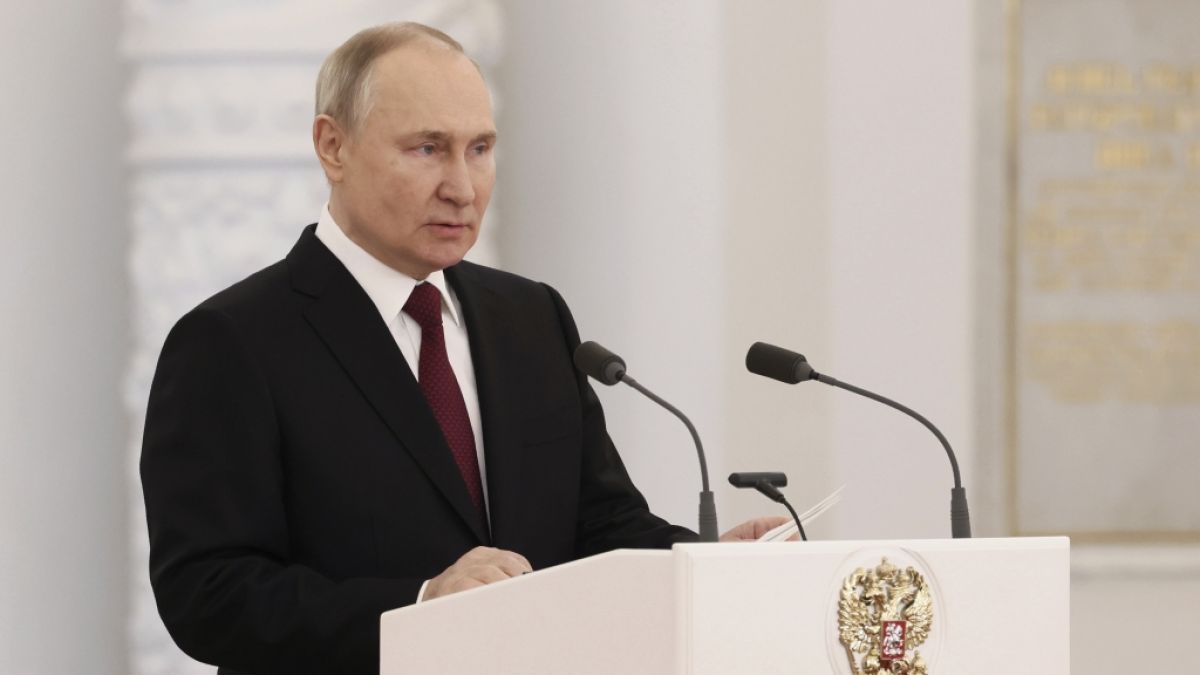 Wladimir Putin stellte bei einer Sitzung im Verteidigungsministerium jetzt neue atomare Waffen vor. (Foto)