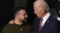 Wolodymyr Selenskyj (l.) bedankte sich bei US-Präsident Joe Biden für das Patriot-Flugabwehrsystem.