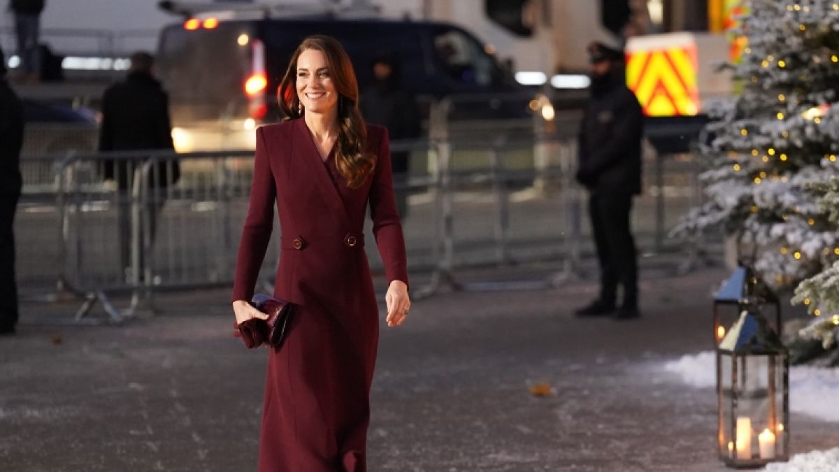 Kate Middleton hat ihren Weihnachtsgottesdienst der verstorbenen Queen gewidmet. (Foto)