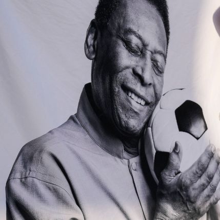 Pelé wird in 14-stöckigem Friedhof-Hochhaus beigesetzt