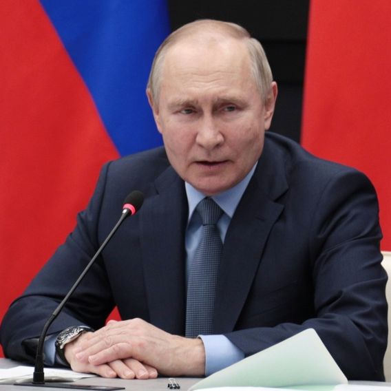 Kopfschmerzen und Schwindelanfälle! Körperdouble ersetzt Kreml-Chef