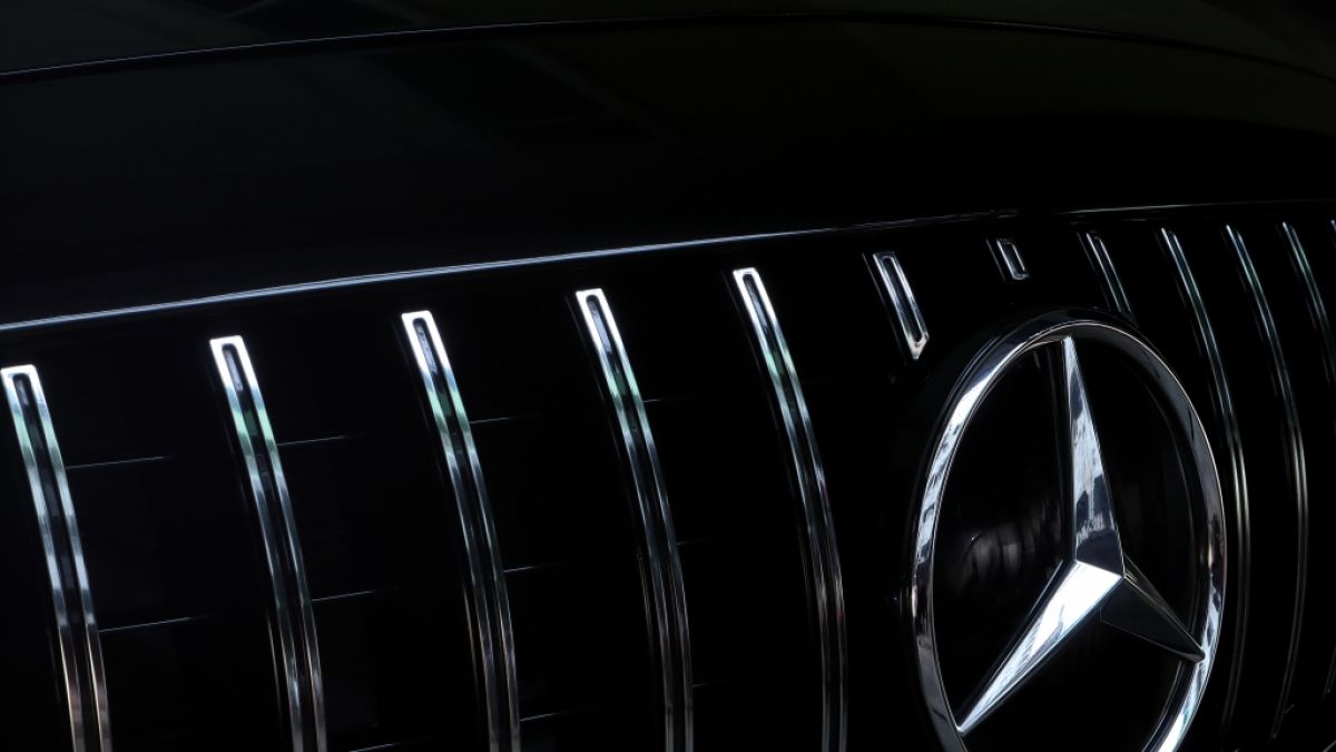 Mercedes-Benz ruft erneut Automodelle zurück. (Symbolfoto) (Foto)