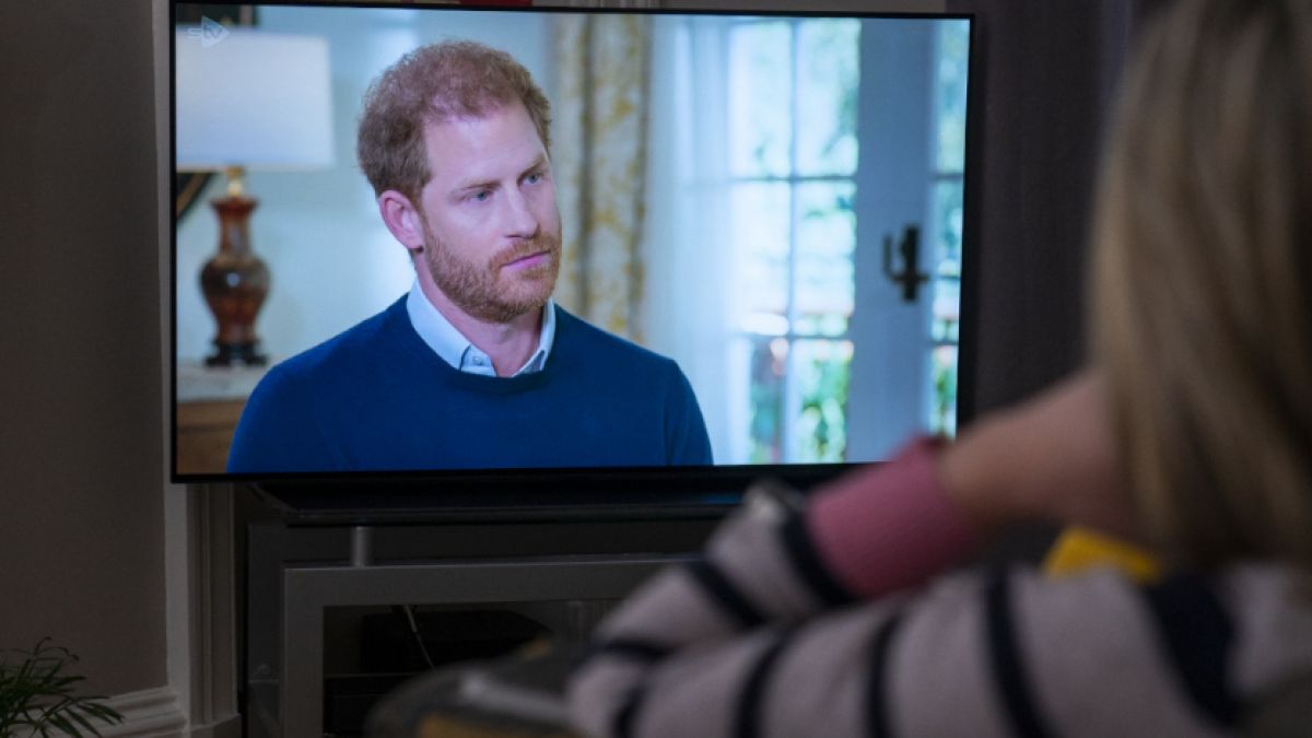 Erpresst Prinz Harry (Foto) seinen Vater, König Charles, emotional? (Foto)