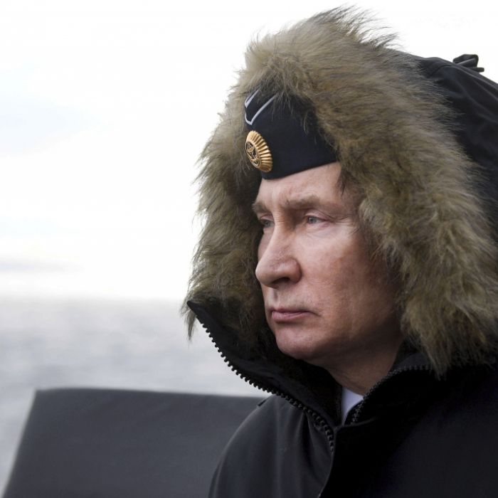 Keine Fotos vom jährlichen Eisbaden! Wo steckt der Kreml-Tyrann?