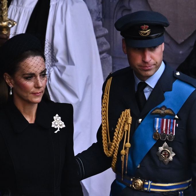 Todes-Schock erschüttert Royals! Prinzessin Kate in großer Trauer