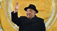 Kim Jong-un protzte auf einer Militärparade mit einer Vielzahl an ballistischen Interkontinentalraketen.