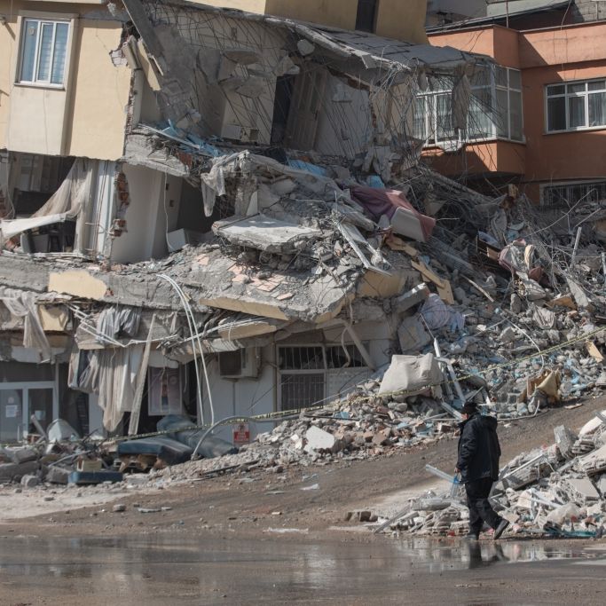 Sechs Tote und 18 Schwerverletzte nach erneutem Erdbeben